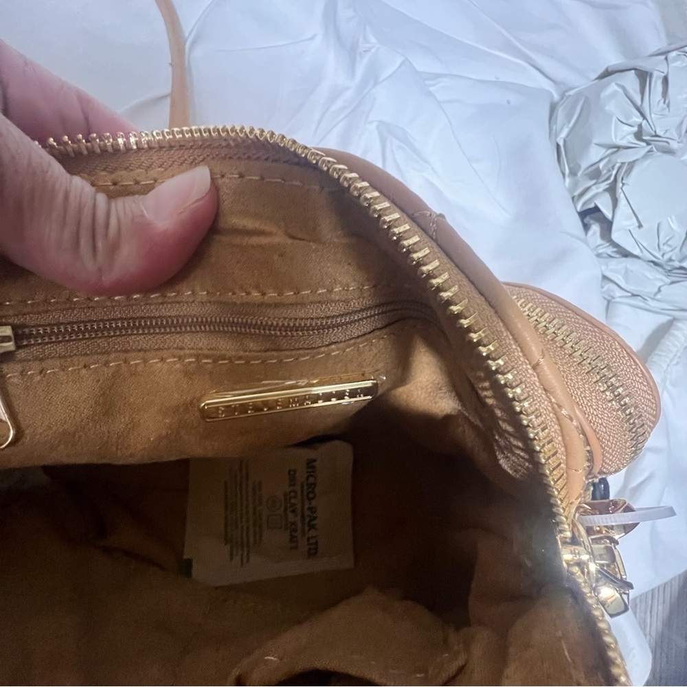 ✨NEW✨ Steve Madden Tan / Brown Quilted Crossbody Bag w/ Heart Charm Wallet - Picture 9 of 10